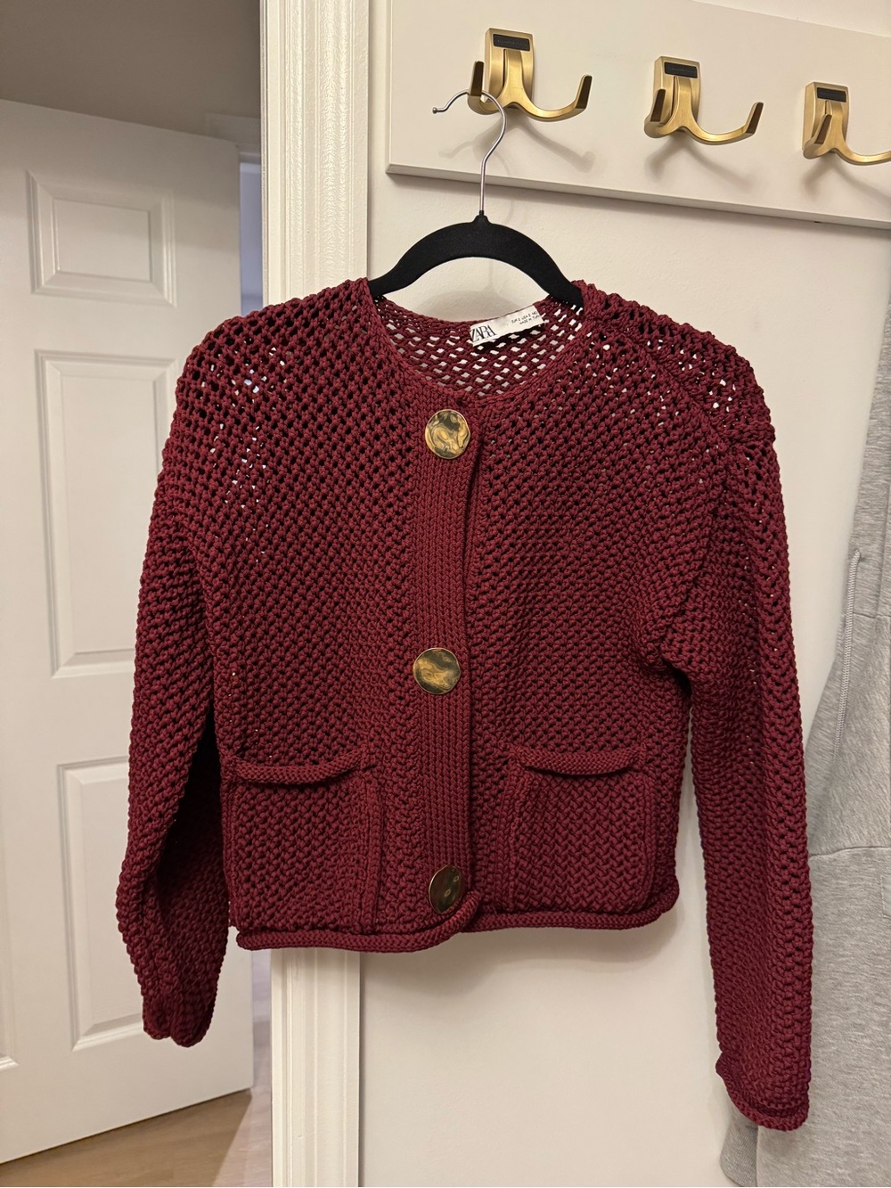 Zara Women's Deep Wine Chunky Knit Button Cardigan with Gold Buttons